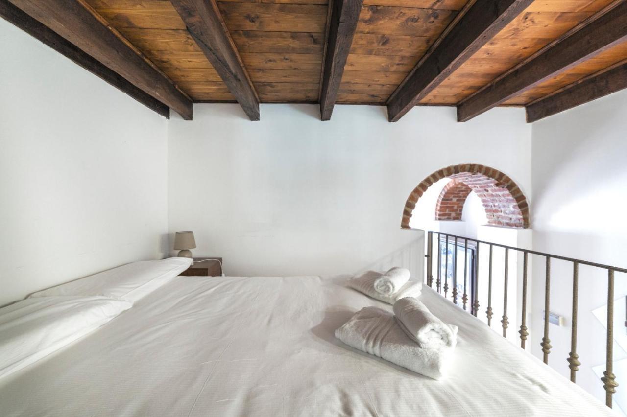 Porta Romana & Bocconi Cosy Apartment Мілан Екстер'єр фото
